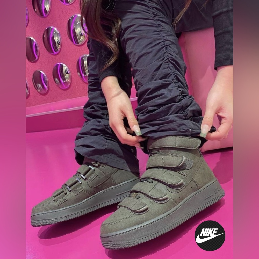 โฅ๐ก๐๐๐: Billie Eilish Air Force 1 High Top โ07 Sequoia Sneakers w Velcro Straps - Picture 3 of 13